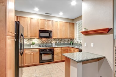 30505 Canyon Hills Rd unit 2505, Lake Elsinore, CA 92532 - photo 4