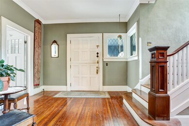 417 NE 4th Ave, Gainesville, FL 32601 - photo 4