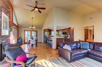 1 Castle Hill Rd, Hopkinton, MA 01748 - photo 6