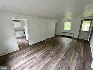 140 Jenkins Ave unit . A, Lansdale, PA 19446 - photo 4