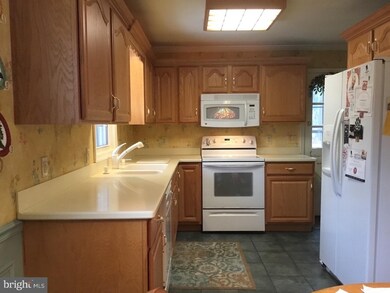 261 Shingowack Trail, Medford, NJ 08055 - photo 5