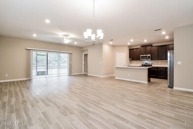 2559 Laylas Way, Jacksonville, FL 32218 - photo 4