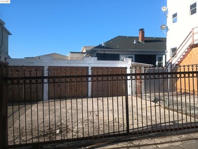 847 E 18th St, Oakland, CA 94606 - photo 6
