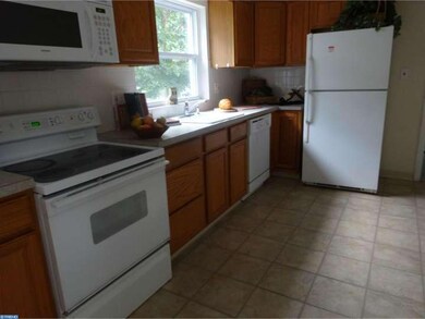 905 Carroll Rd, Wynnewood, PA 19096 - photo 6