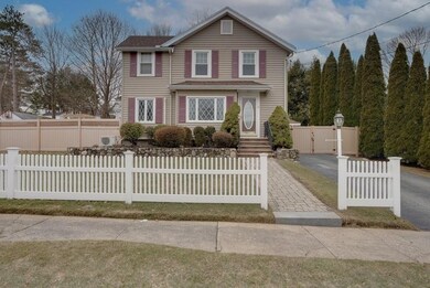 6 Newell Rd, Wakefield, MA 01880 - photo 4