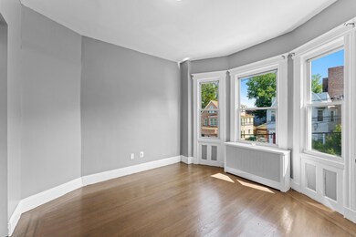 267 Claremont Ave unit 2, Jersey City, NJ 07305 - photo 3