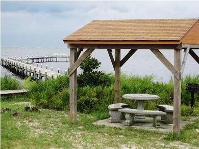 lighthouse point pier