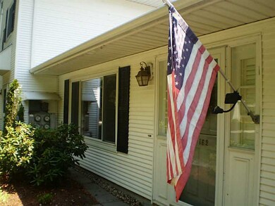 162 Edaville Ct unit 162, Warwick, RI 02886 - photo 2