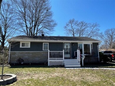 224 Strawberry Field Rd, Warwick, RI 02886 - photo 4