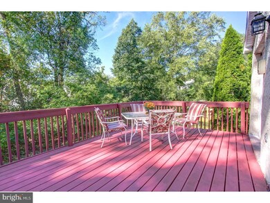 2492 Hillendale Dr, Norristown, PA 19403 - photo 5