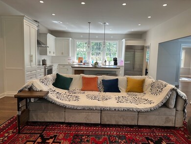 30 Lantern Ln, Weston, MA 02493 - photo 2