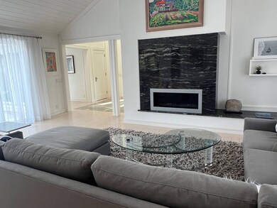 42 N Menantic Rd, Shelter Island, NY 11964 - photo 7