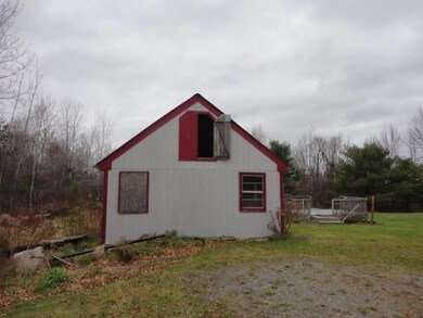 LARGE SHED FOR ANIMALS OR STORAGE