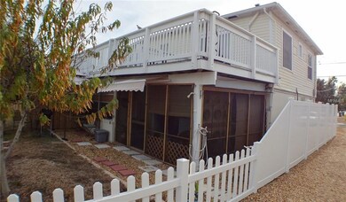 8301 Bayshore Dr, Treasure Island, FL 33706 - photo 2