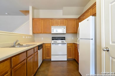 7230 Golf Way unit 1, San Antonio, TX 78244 - photo 6