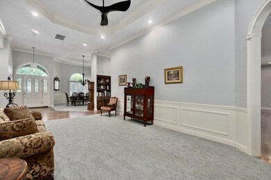 3325 E Manitoo St-11