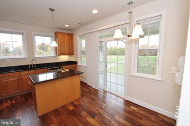 13882 Greendale Dr unit 43, Woodbridge, VA 22191 - photo 6