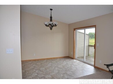 8552 Gateway Cir, Monticello, MN 55362 - photo 3