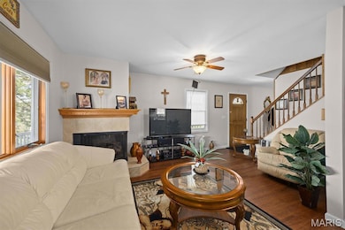 10949 Clearwater Ln, Plainview, IL 62685 - photo 6