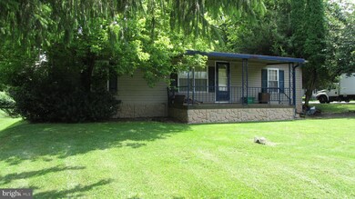 40 W Main St, Leola, PA 17540 - photo 3