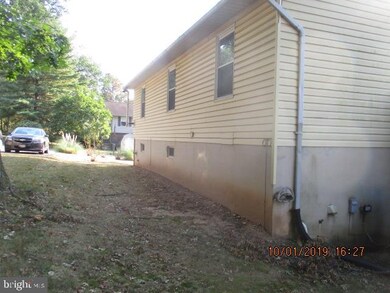 4314 Leola Ave, Halethorpe, MD 21227 - photo 7