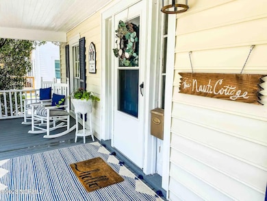 908 Bridges St unit A, Morehead City, NC 28557 - photo 3