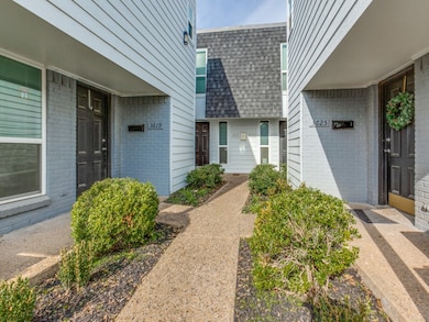 3619 Rickshaw Dr, Dallas, TX 75229 - photo 2