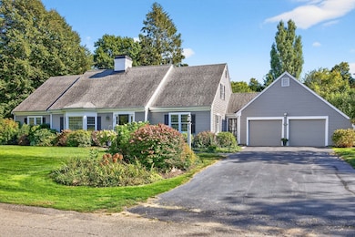 33 Midpine Rd, Barnstable, MA 02675 - photo 2