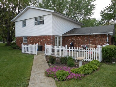 379 Walnut Creek Pike, Circleville, OH 43113 - photo 2