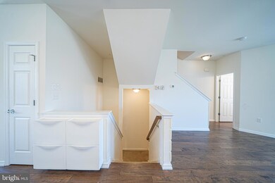 1008 Chapman Cir, Hatfield, PA 19440 - photo 5