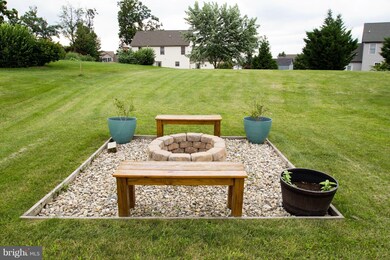 723 Hamilton Ave, Chambersburg, PA 17202 - photo 3