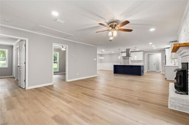 208 Strange Ave, Saraland, AL 36571 - photo 4