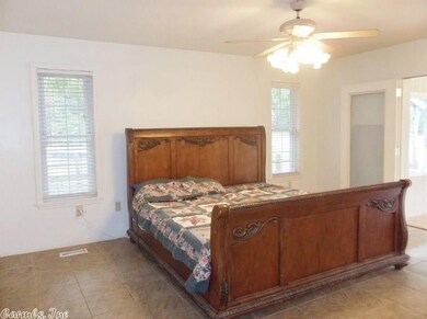 Split Bedroom Plan!