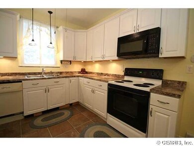 Kitchen. Recently renovated kitchen with under cab