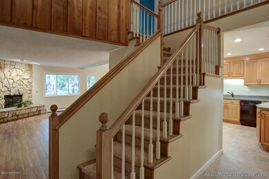 Enry facing family room and Kitchen