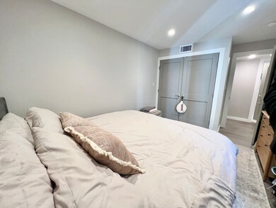 244 Hanover St unit 430, Boston, MA 02113 - photo 6