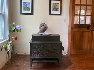 499 Drift Rd, Westport, MA 02790 - photo 4