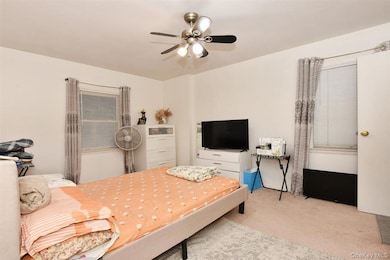 166-30 Gothic Dr, Jamaica, NY 11432 - photo 7