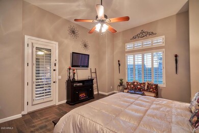 Night Master Bedroom2