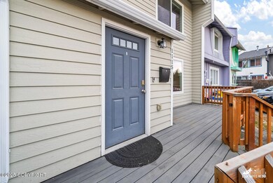 06-1115E17thave_ZHM_006