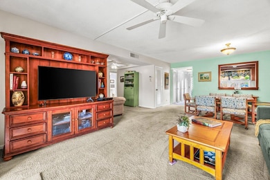 35 SE 13th St unit A4, Boca Raton, FL 33432 - photo 5