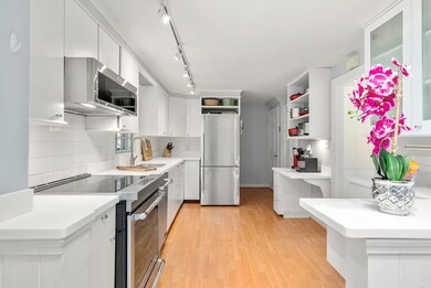 60 Valley Rd, Milton, MA 02186 - photo 7