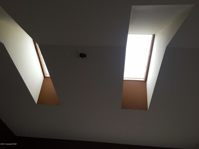 1611 Silver Maple Rd, Effort, PA 18330 - photo 7