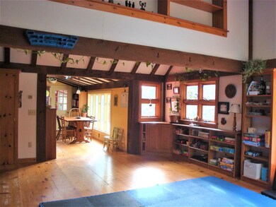 39 S Wardsboro Rd, Newfane, VT 05345 - photo 7