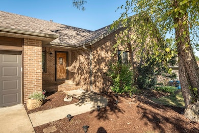 5615 S Newton Ave, Springfield, MO 65810 - photo 4