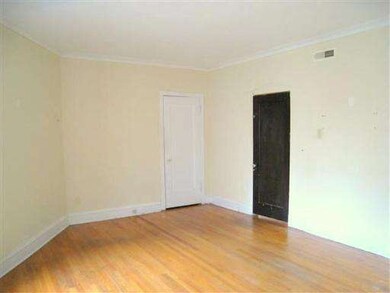 2753 W Arthur Ave unit 1, Chicago, IL 60645 - photo 5