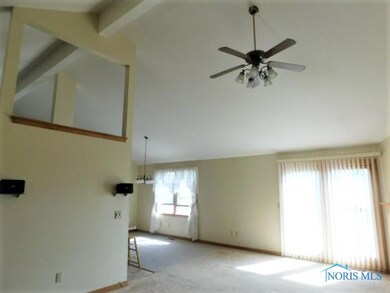 817 S Hill Trail, Findlay, OH 45840 - photo 3