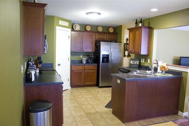 404 N Melching Dr, Ossian, IN 46777 - photo 7