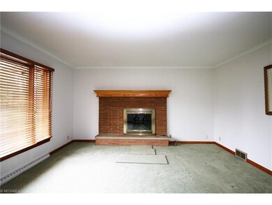 196 Taylor Rd, Barberton, OH 44203 - photo 2