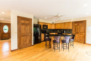 41 W Greenville Rd, Greenville, RI 02828 - photo 7
